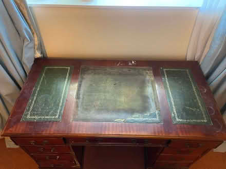 Photo of free Desk (AB24) #1