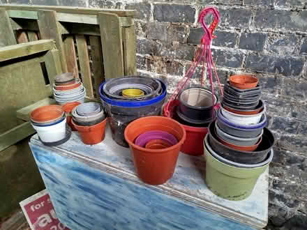 Photo of free Plant pots various sizes (Runcorn Dukesfield (old town)) #1