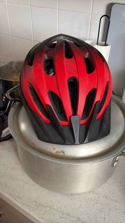 Photo of free Bike helmet adults (CV3 5) #1