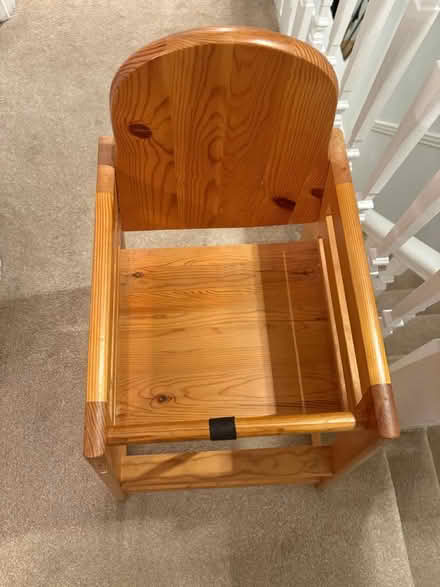 Photo of free High chair (Caledonian Road N7) #3