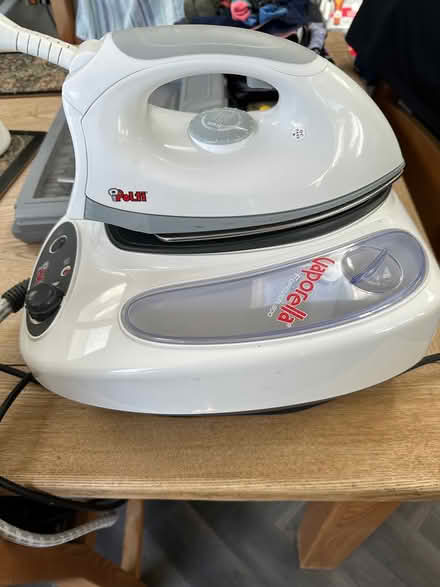Photo of free Steam generator iron (HP1) #1