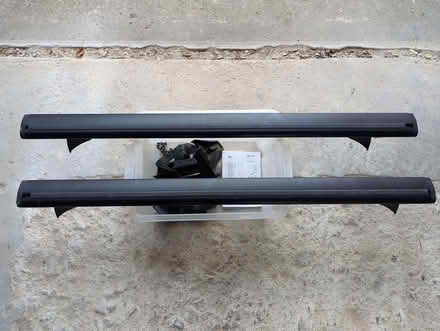 Photo of free Set of Cruz roof bars (Battledown GL53) #1