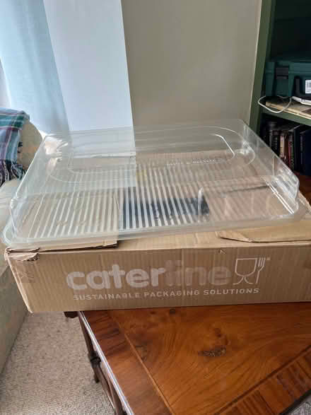 Photo of free 5 plastic sandwich/cake etc platters with lids (Whiteshill GL6) #1