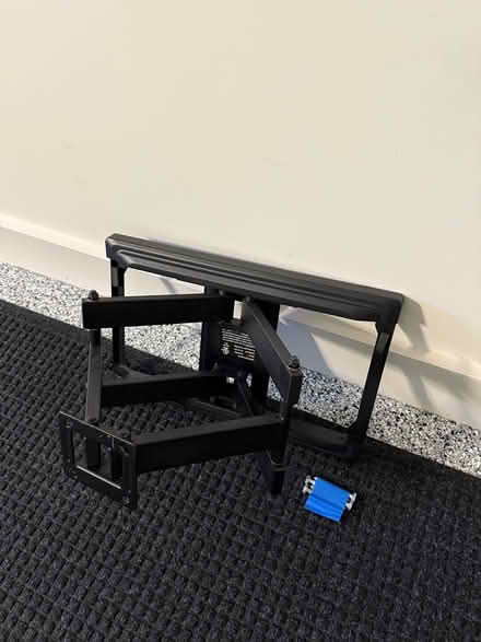 Photo of free Wall Mount for Flat Screen TV (Mill Valley) #1