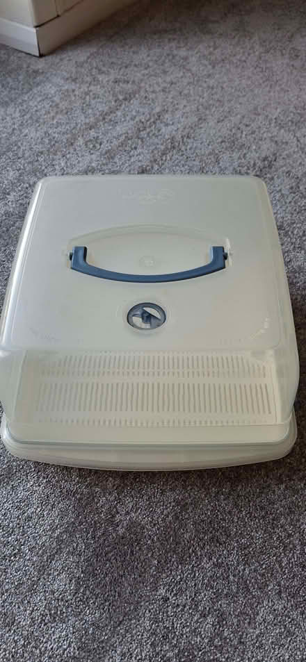 Photo of free Cake storage (Lower Broadheath WR2) #1