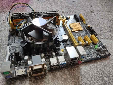Photo of free Intel i5 4670K | 8GB RAM | ASUS H81m-Plus | Motherboard Bund (Kinson Village Green Stocks BH10) #2