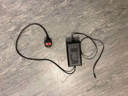 Photo of free E-bike charger (New England Quarter BN1) #1