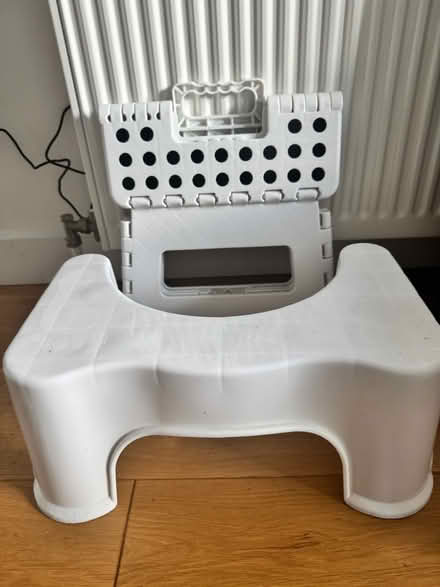 Photo of free Stool and squatty potty (EC1N) #1