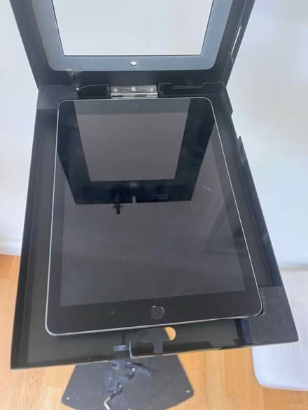 Photo of free iPad stand (Watford WD18 (Byewaters)) #2