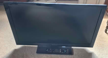 Photo of free 31” tv (Taddington) #1
