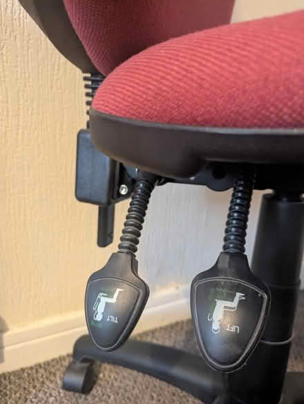 Photo of free Office chair (M20 Withington) #2