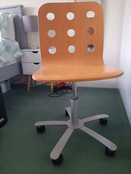 Photo of free IKEA desk chair (Beaconsfield HP9) #3