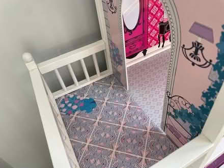 Photo of free Dolls House (Ashburton SE25) #4