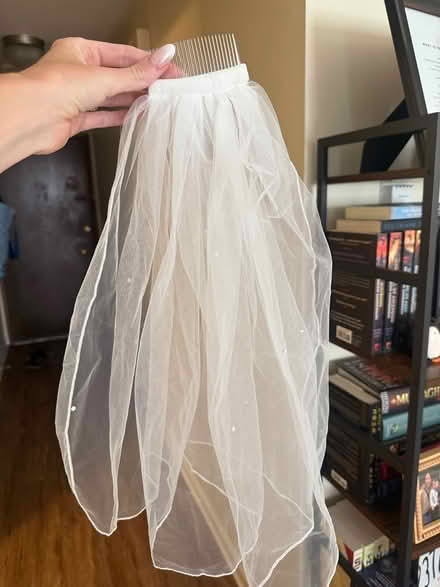 Photo of free Bridal veil and sash (Green lake) #1