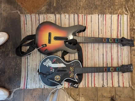 Photo of free 2 guitar hero guitars (High Barnet EN5) #1