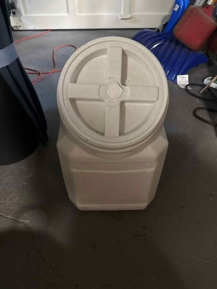 Photo of free Dog or cat food container (Bronxville) #1