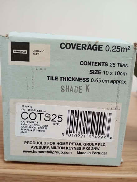 Photo of free Green tiles (Moor Allerton LS17) #1