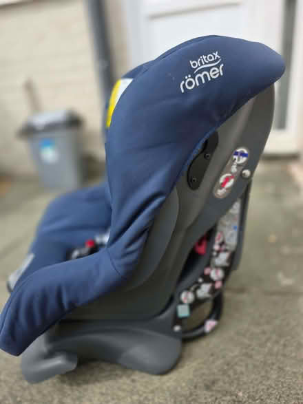 Photo of free Baby/Toddler Car Seat (Hartshill ST4) #4