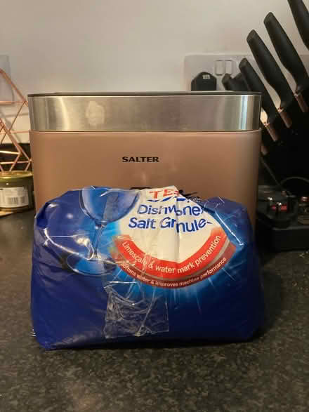 Photo of free dishwasher salt (Aberthin, Cowbridge CF71) #1