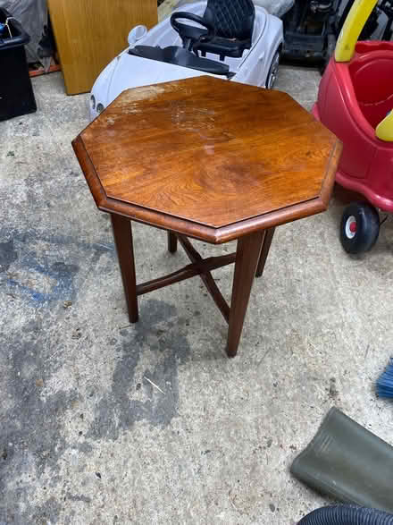 Photo of free Small side table (High Wycombe HP11) #1