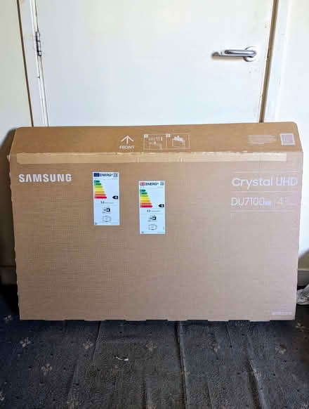 Photo of free Box for Samsung DU7100 43" 108cm. (PL4) #1