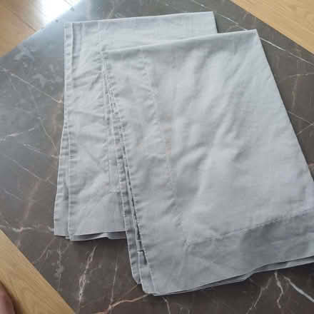 Photo of free Oxford Style Pillowcases (Poplar E14) #2