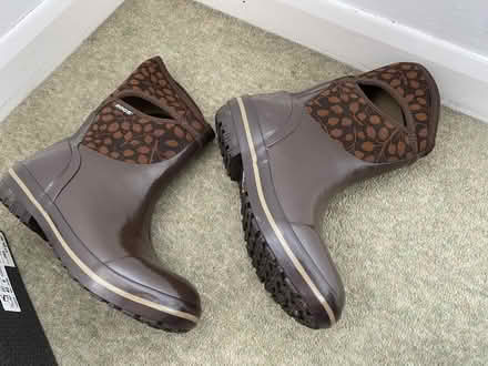 Photo of free Bogs brown women's wellies - 9/40 (NW10) #3