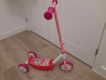 Photo of free Scooter (disney princess) - 3-4yr old (Lower Wolvercote OX2) #1