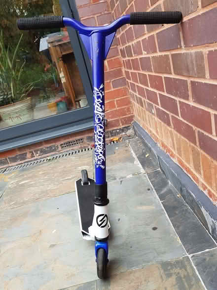 Photo of free Kids stunt scooter in excellent condition (Bearwood B67) #1