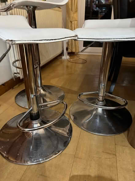 Photo of free 3 breakfast stool (Liberton EH16) #3