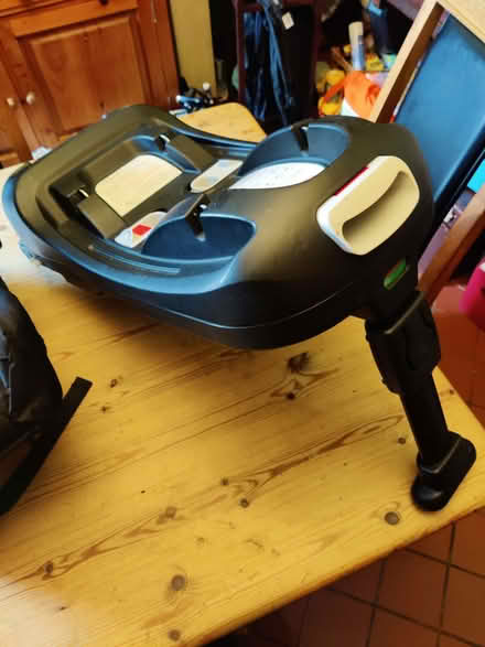 Photo of free Miniuno Toura Special Edition Ultimate Isofix Travel System (Moorlands LA1) #2