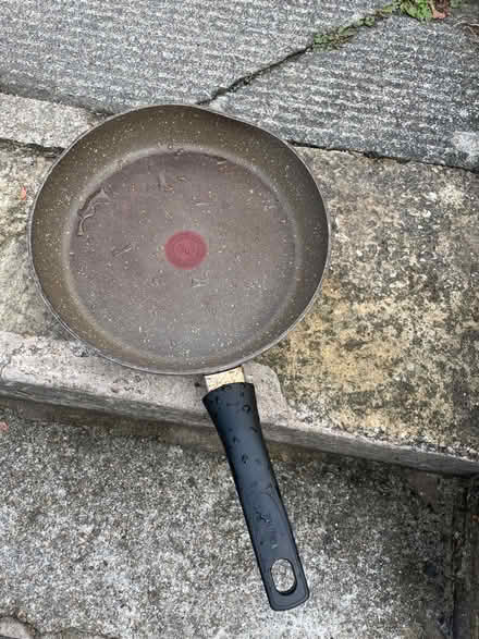 Photo of free Pan (Queen's Park BN2) #1