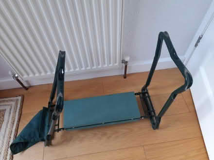 Photo of free Garden seat/kneeler + tool pouch (Kingsway) #1