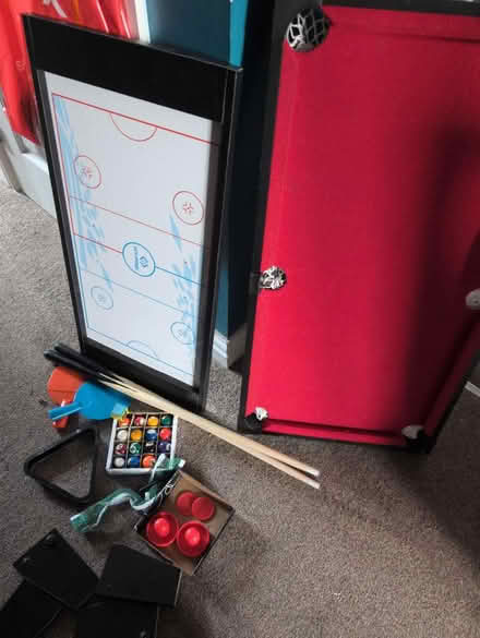 Photo of free Mini snooker table (yapton) #2
