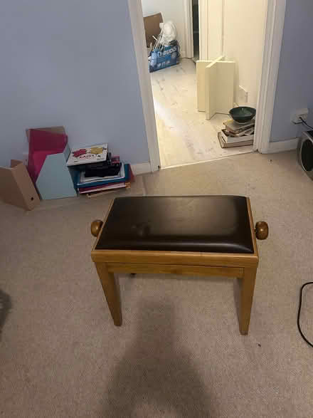Photo of free Piano Chair (Beddington) #1