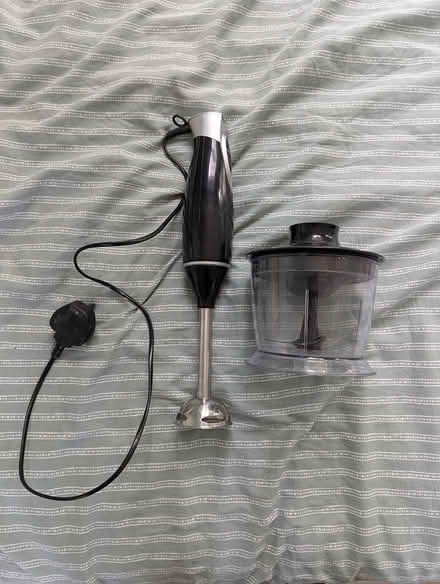 Photo of free Hand blender (HR9) #1