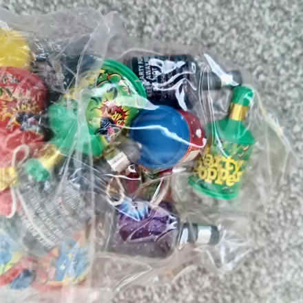 Photo of free Party Poppers (Purbrook) #1