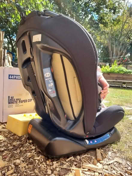 Photo of free Car seat (EH16 5ER) #2