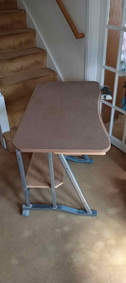 Photo of free Computer Desk (TW19) #1