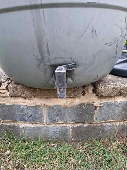 Photo of free Water butt (Twickenham TW2) #2