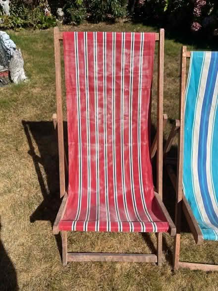 Photo of free Vintage deck chairs (Woodchurch CH49) #1