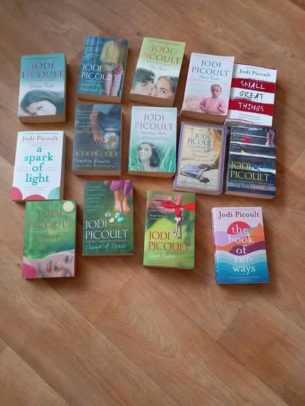 Photo of free Jodi Picoult books (whitstable) #1