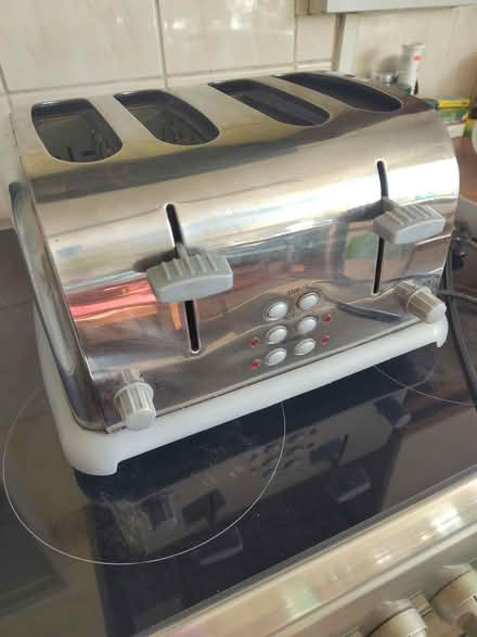 Photo of free 4 slot toaster (IG11 Barking) #1