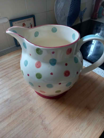 Photo of free Large jug (Watton at Stone SG14) #1