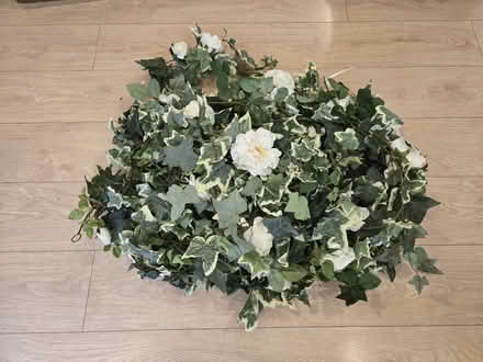 Photo of free Large decorative garland (North Sheen TW9) #1