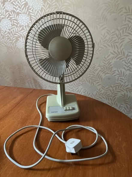 Photo of free Electric Desk Fan (Dorchester-on-Thames OX10) #1