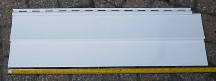 Photo of free white vinyl siding short pieces 28" (Viewmount/Merivale area) #2