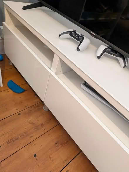 Photo of free White TV stand (Grantham) #3
