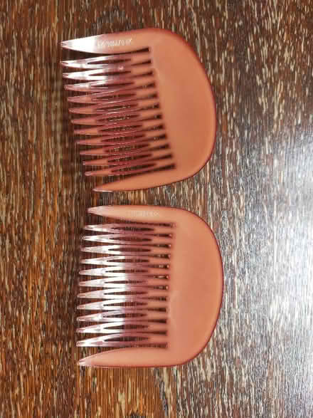 Photo of free Hair grips (Roehampton SW15) #2
