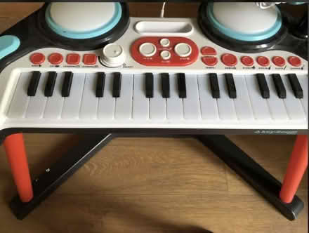 Photo of free Child's Keyboard & Stool (Selsdon CR2) #2
